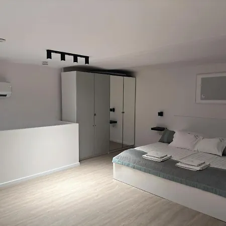 Lägenhet Jobelhome Blaha Budapest